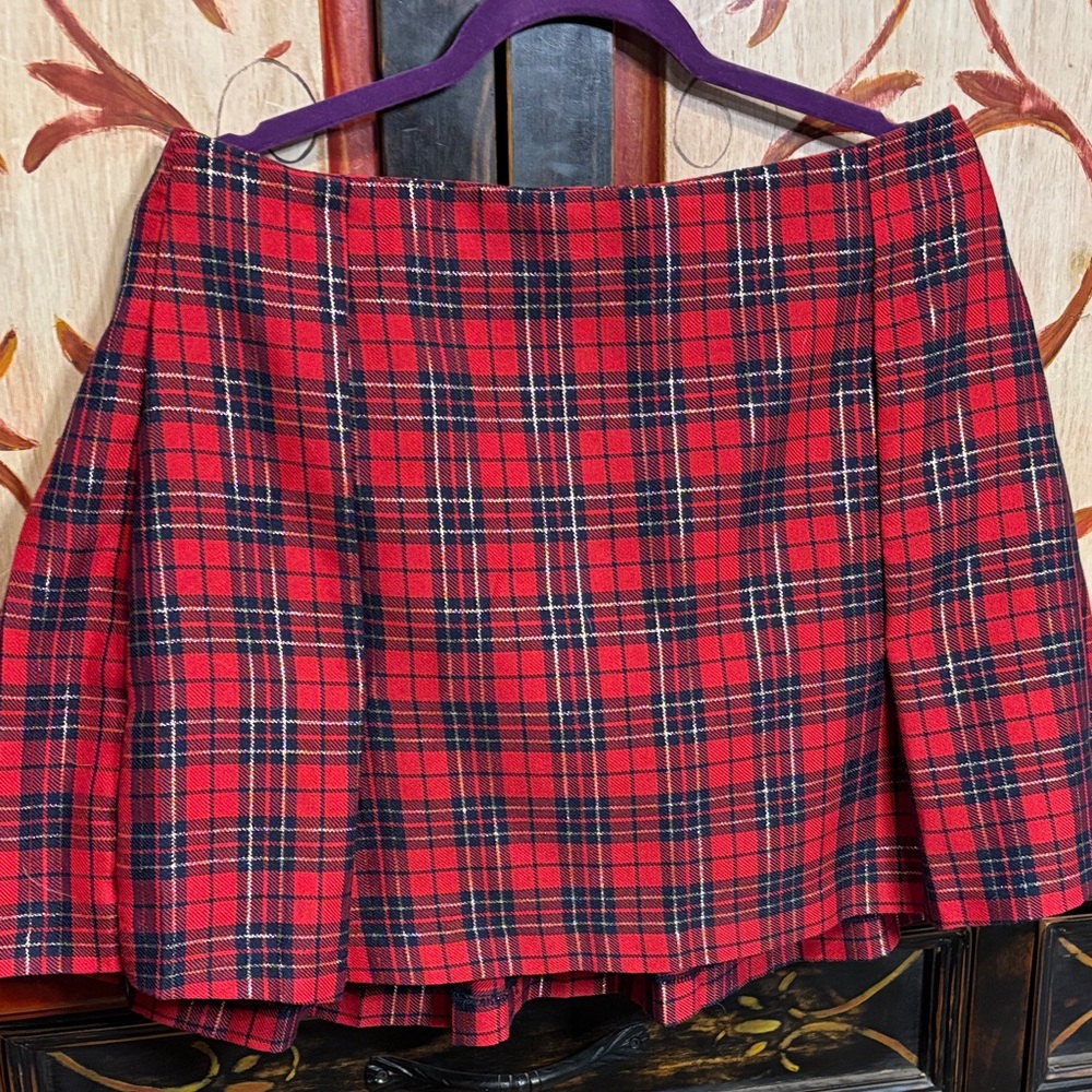 Arizona Jean Co Plaid Red Skirt